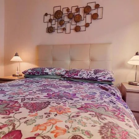 Cyv Vacation In Idyllic 3 Bedroom Appartement *