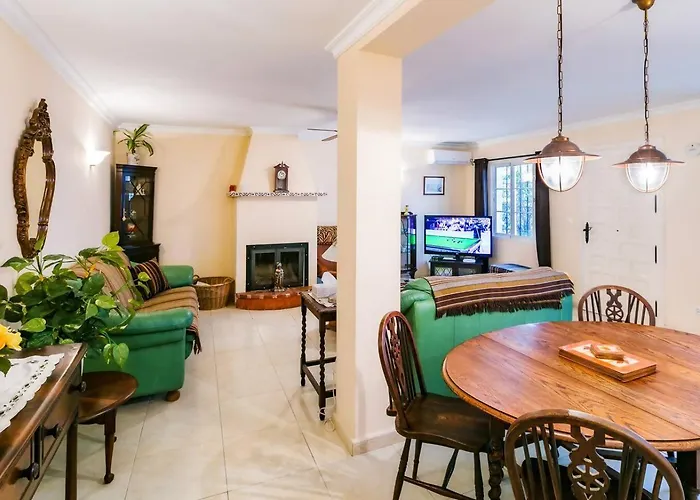 Cyv Vacation In Idyllic 3 Bedroom *