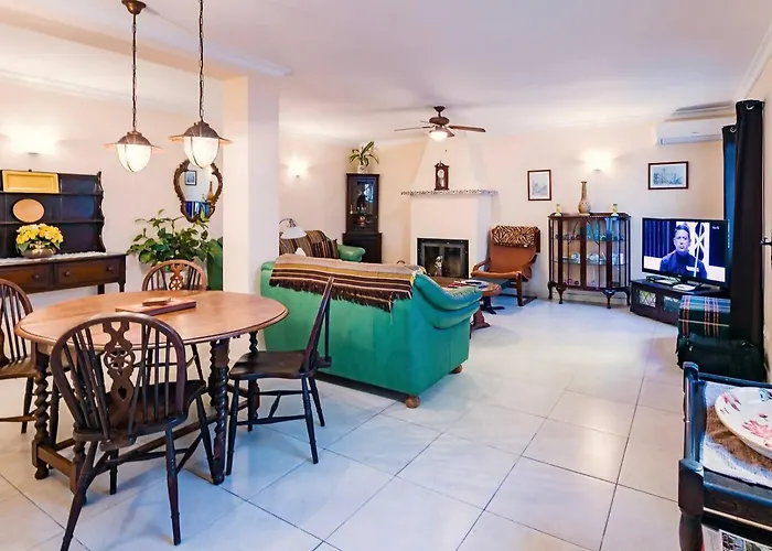 Cyv Vacation In Idyllic 3 Bedroom Fuengirola