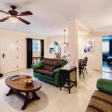 Апартаменты Cyv Vacation In Idyllic 3 Bedroom *